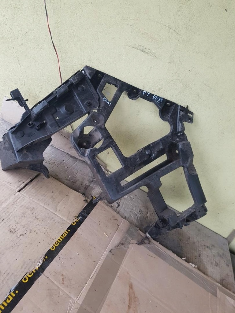 фото №1, Направляющая бампера левый задняя peugeot 508 sw 9688157680