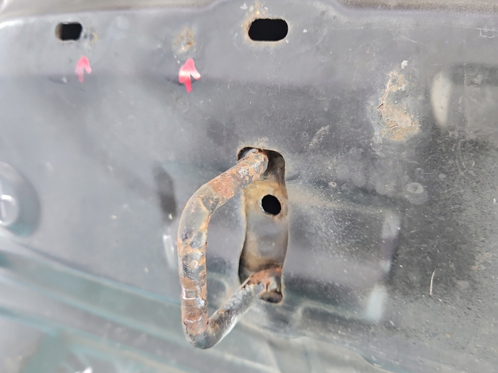 фото №11, Капот передняя крышка двигателя suzuki grand vitara ii бежевый zdl 05-08