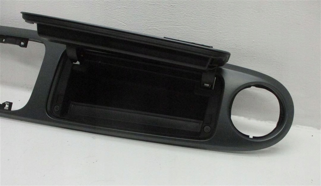 фото №6, Бардачок консоли dekor vw beetle 5c 5c1858342a