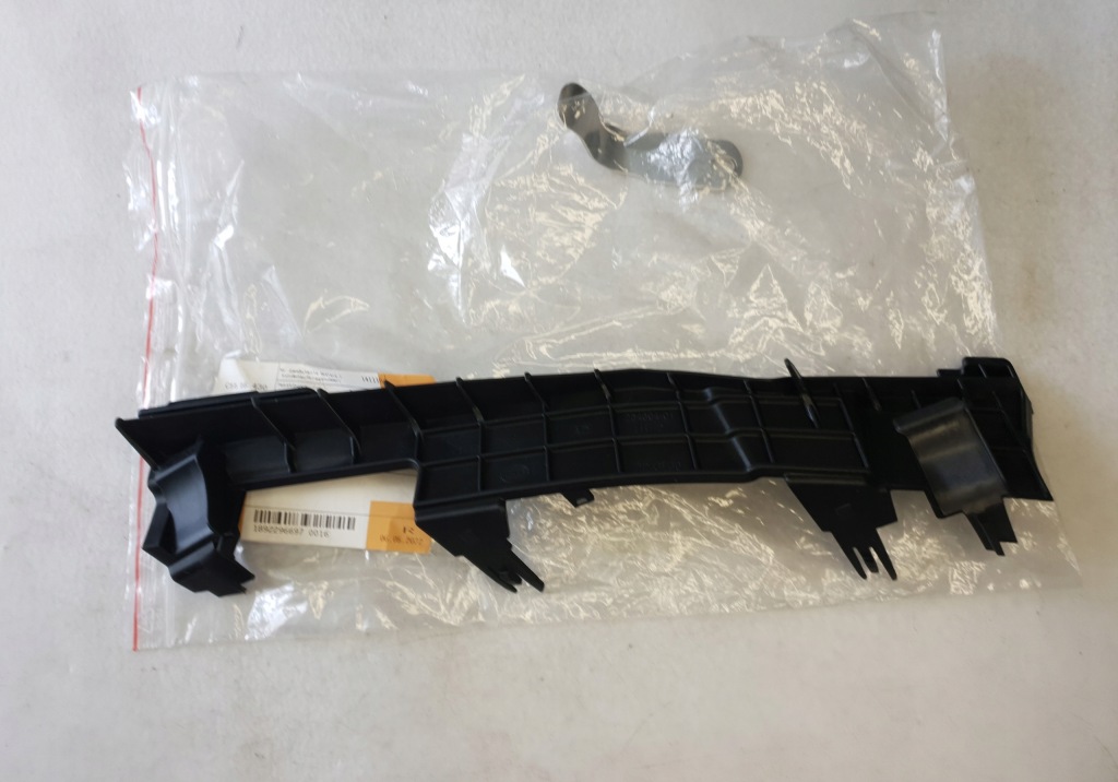 фото №1, Bmw g30 g31 g38 кронштейн фара 9879643 oryg