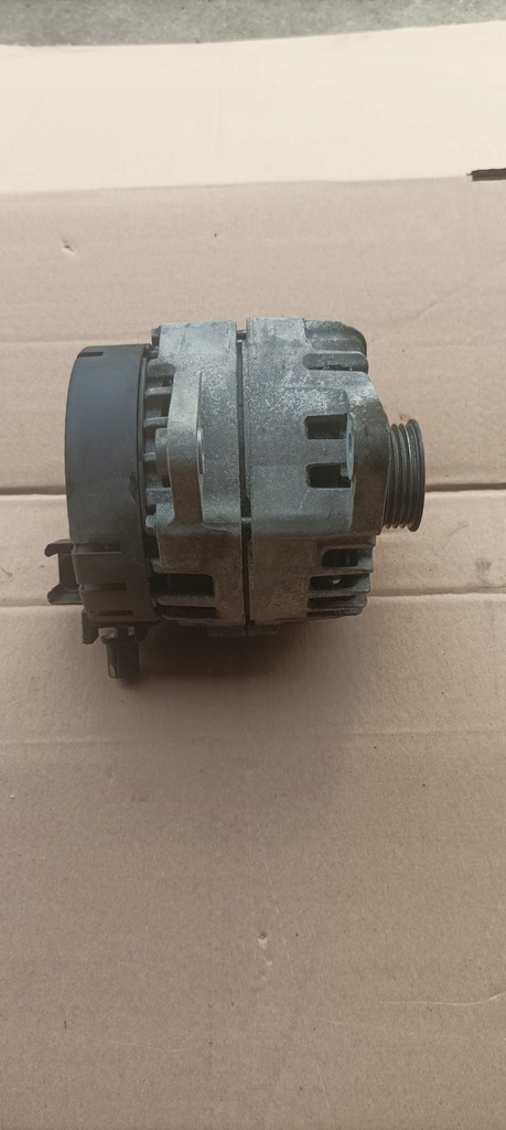 фото №1, Mercedes w213 w205 e-klasa генератор 2.0