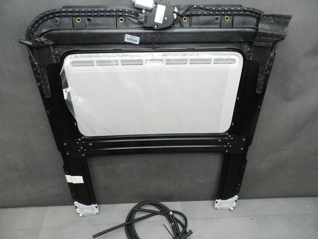 фото №5, Vw jetta 5c люк 5c6877041j