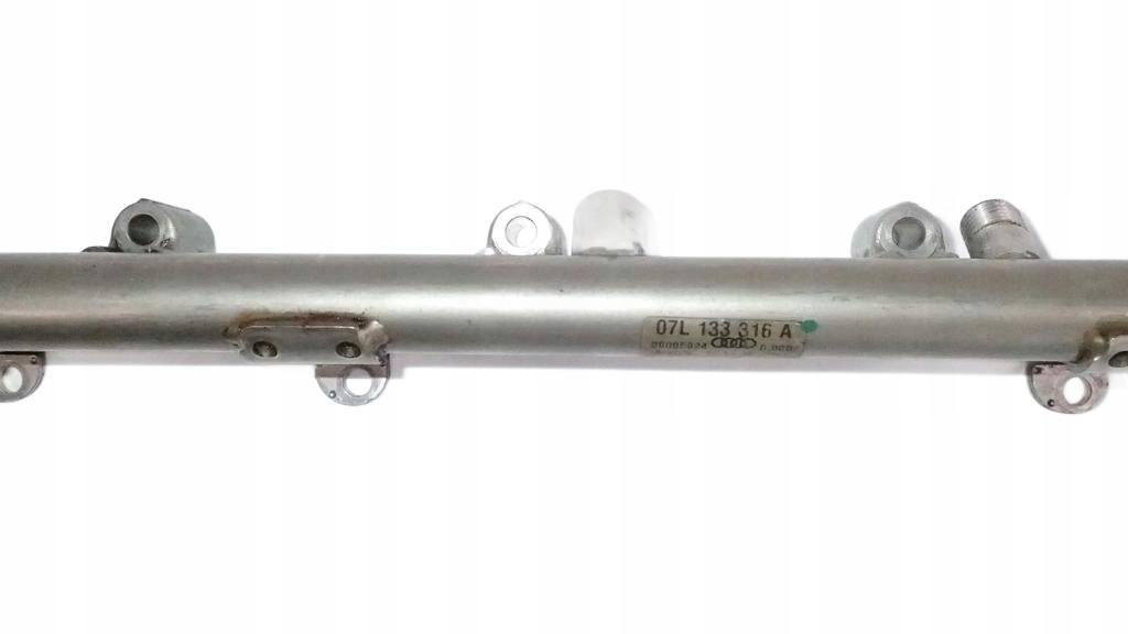 фото №8, Молдинг впрыскная audi s8 d3 s6 c6 5.2 07l133316a