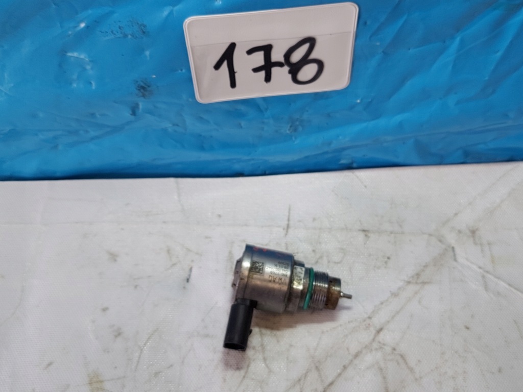 фото №9, Клапан накладки уприскування vw audi golf 7 2.0 tdi 4l130764c