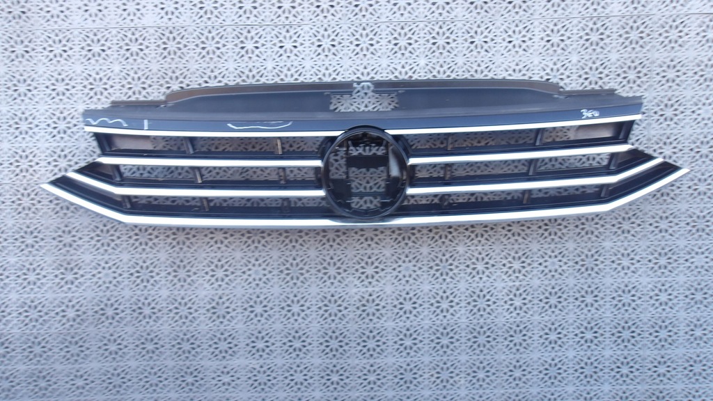 фото №1, Решітка радіатора решітка радіатора vw passat b8 lift