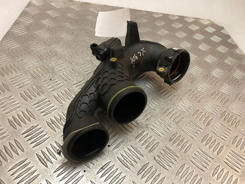 фото №1, Volvo xc90 2019 wąż / труба интеркулер 31657727