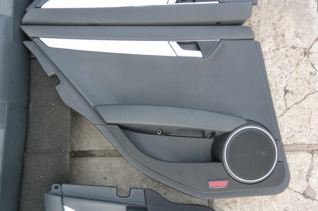 фото №13, Mercedes w204 sedan сиденья заднее сиденье kpl полукожа