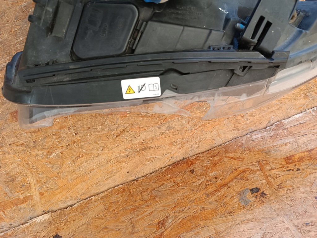 фото №14, Лампа лівий перед фара eu ксенон bmw 1 e81 e87 7181281-04