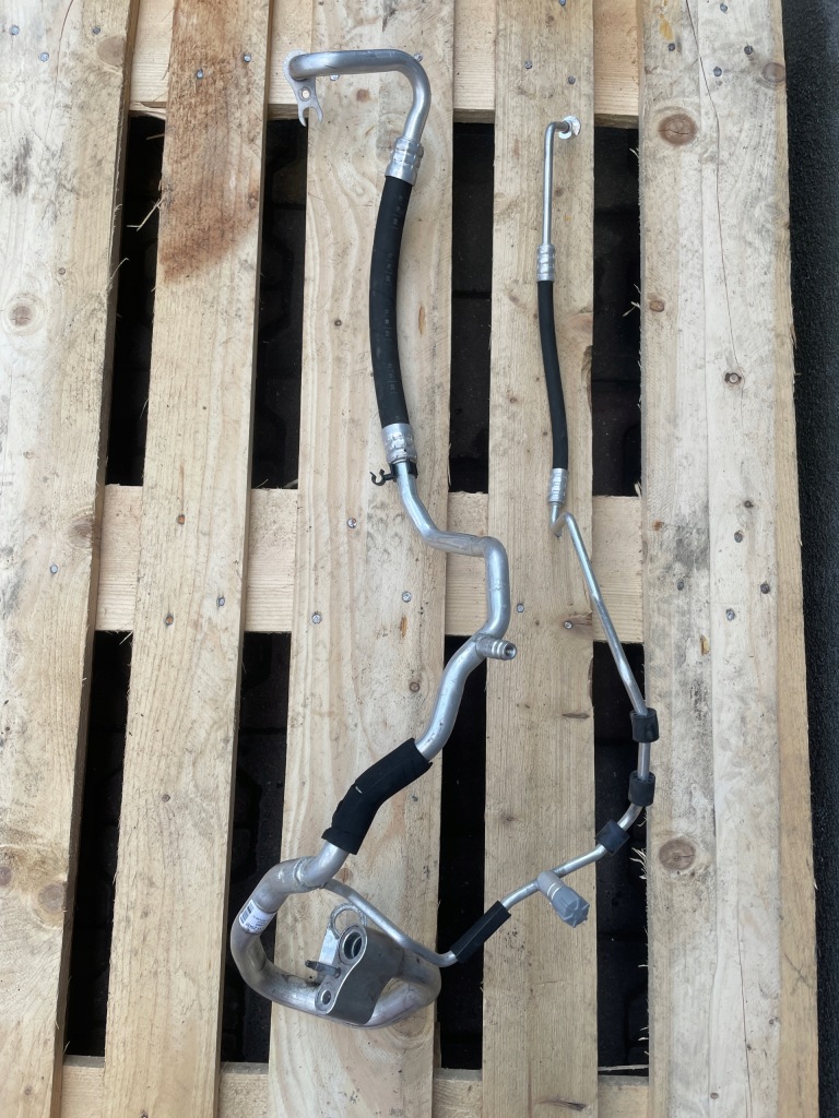 Купити Mercedes glc 253 шланг кондиціонера 2138302502