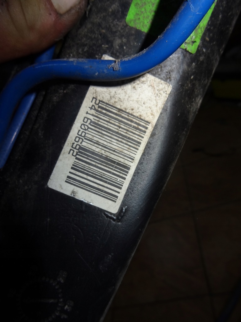 фото №5, Meriva 1.7 заливная горловина труба топлива