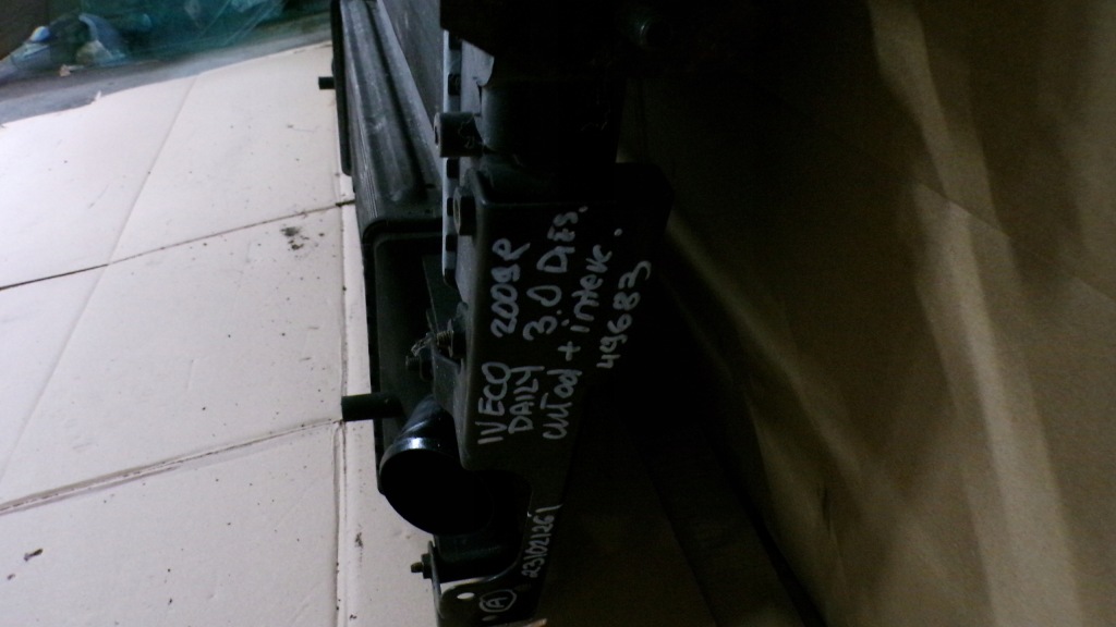 Iveco daily 3 2009r 3.0d радиатор воды интеркулер Цена