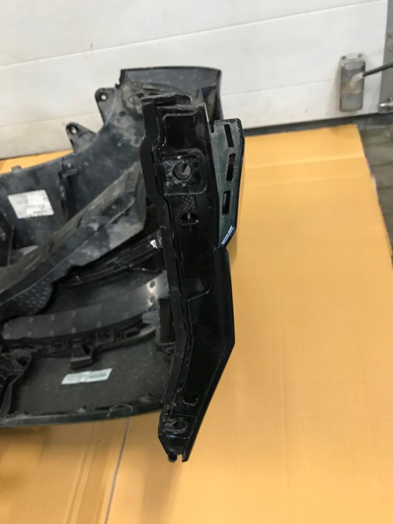 Mercedes gls w167 рестайлинг  167 a167 x167 amg бампер перед передний Оригинал