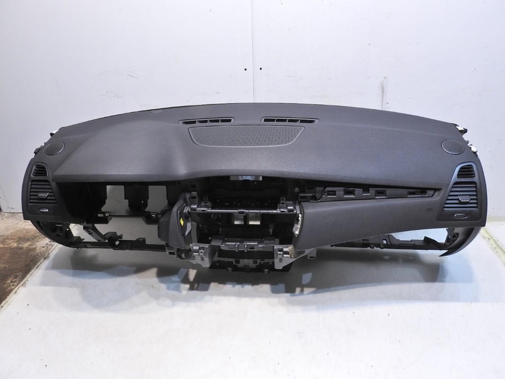 фото №9, Приборная панель приборная консоль renault laguna iii