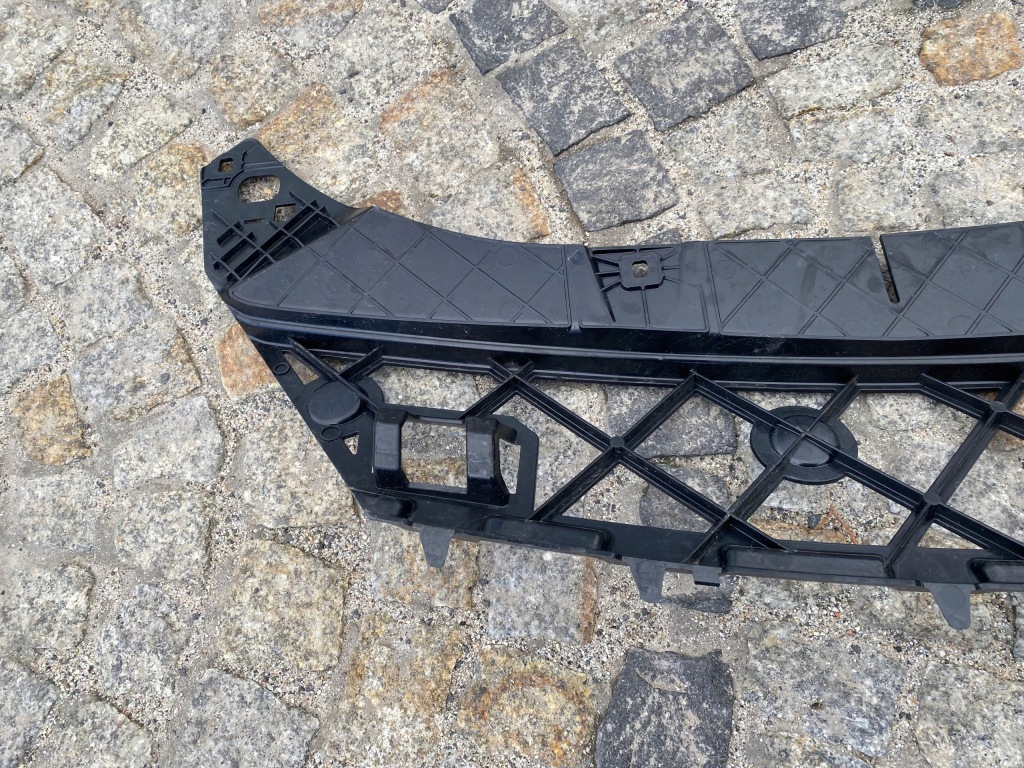 фото №10, Mercedes 118 cla amg защита накладка верхний поперечина перед 1188851403 оригинал