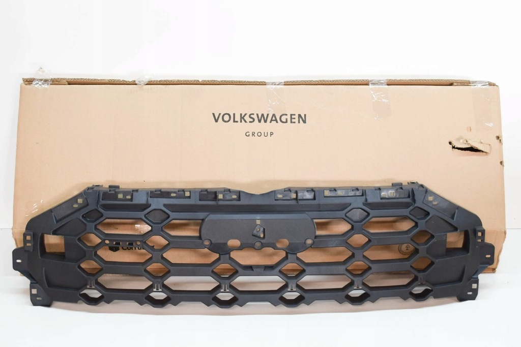 фото №1, Audi q5 fy решетка радиатора 80a853692d oem