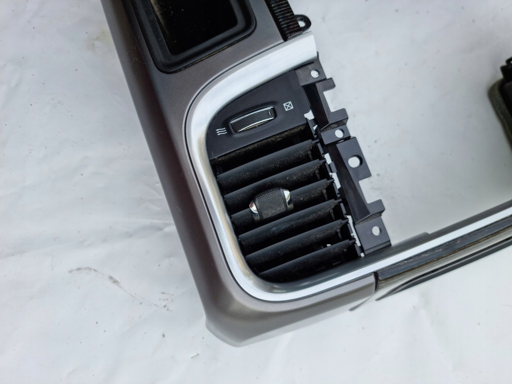 фото №8, Dodge ram 1500 longhorn limited lift 3.0 дизель рамка консоли средняя 15r