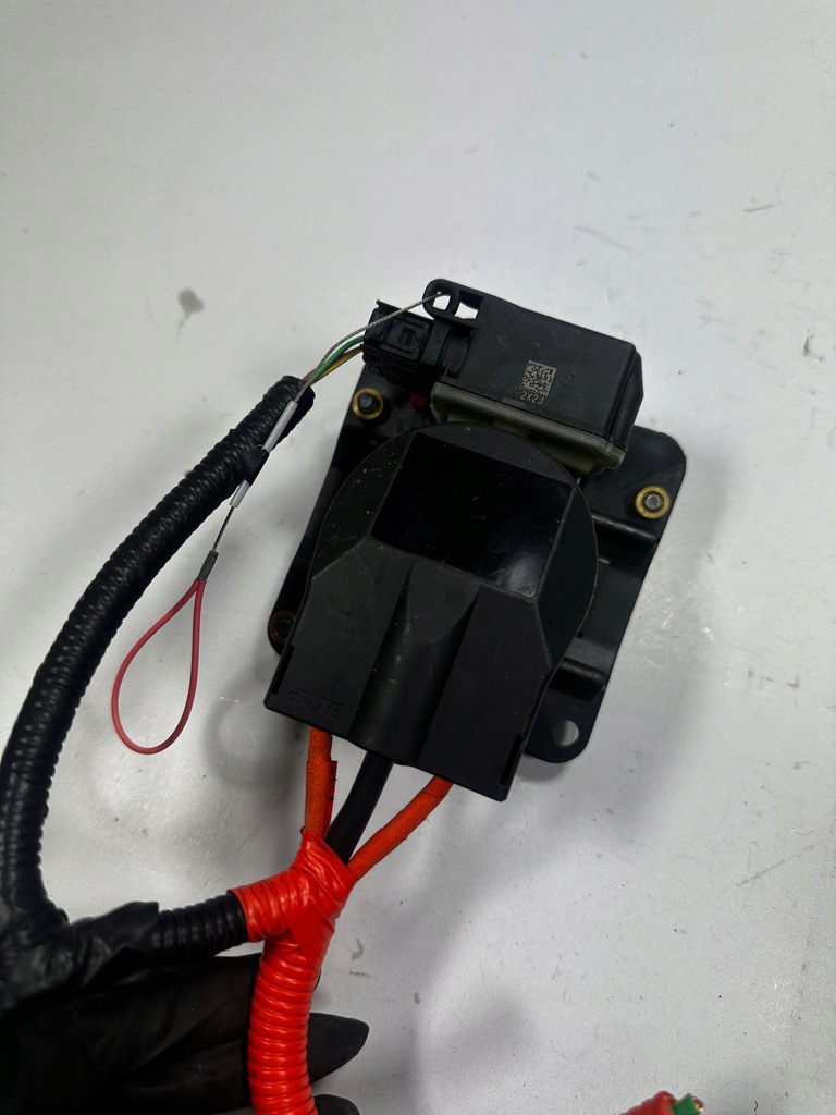 фото №3, Kuga mk3 разъём зарядки