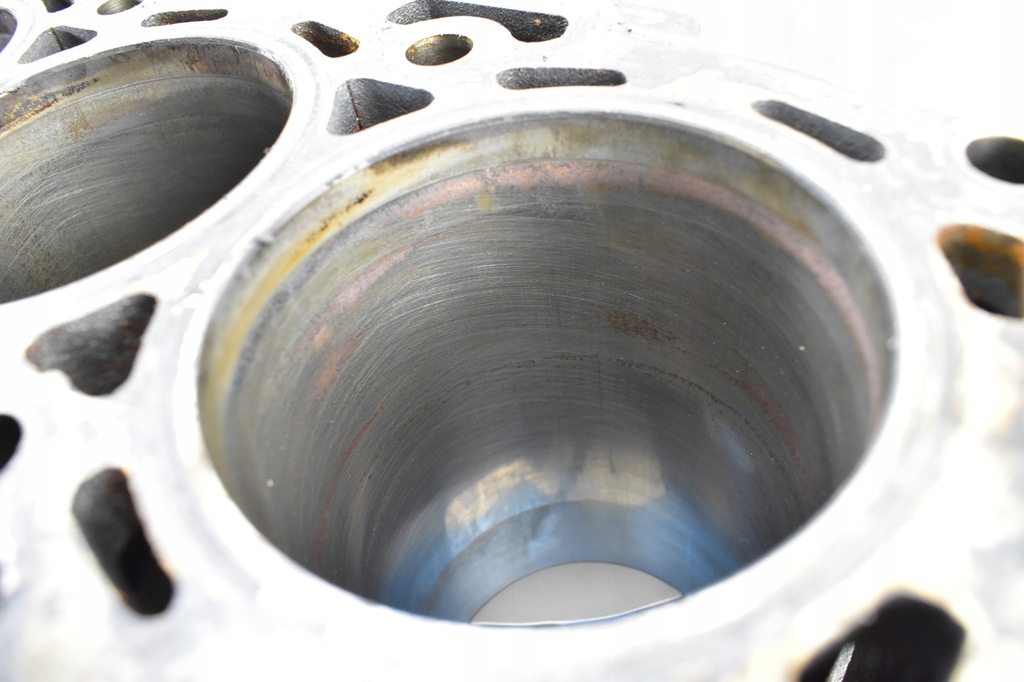 фото №12, Блок двигателя kia sportage ii hyundai santa fe i 2.0 crdi 113km d4ea