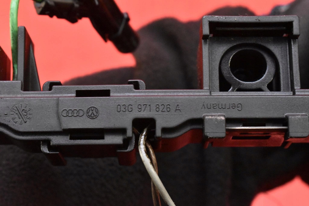 Жгут помповые форсунки 03g971826a mitsubishi outlander 2 2 2.0 di-d 140 km Доставка