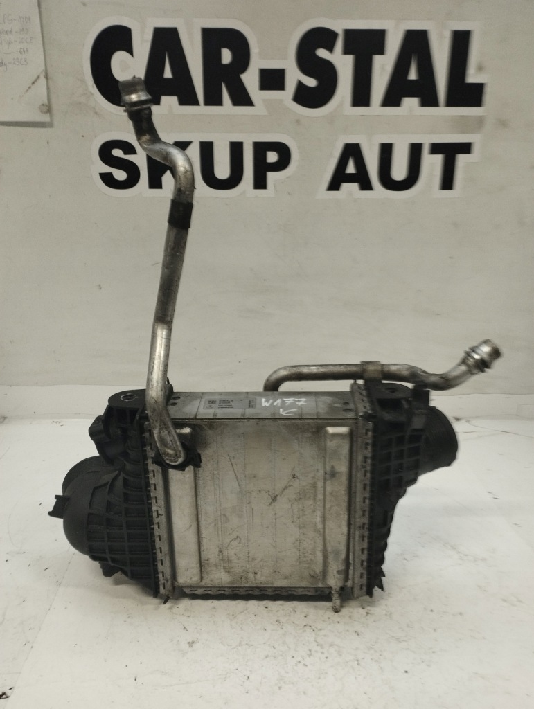 Mercedes a35 w177 amg радиатор воздуха интеркулер a2600903100 Недорого