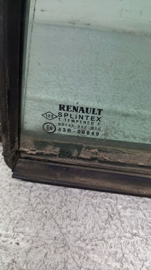 фото №2, Стекло левая задняя renault laguna 02r kombi