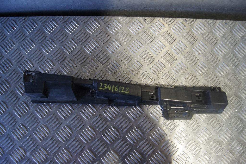 фото №1, Кронштейн кронштейн порог правый bmw 3 f34 7293744