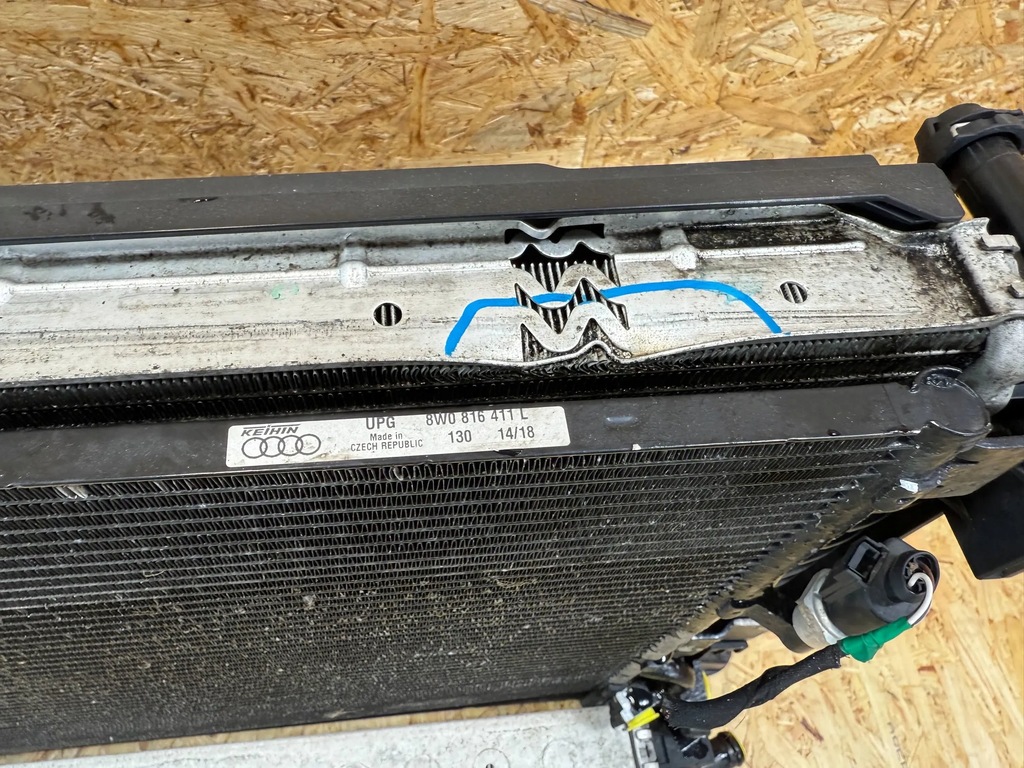 фото №7, Комплект радиатор радиатор вентилятор audi a4 b9 a5 8w 2.0tdi 2015-