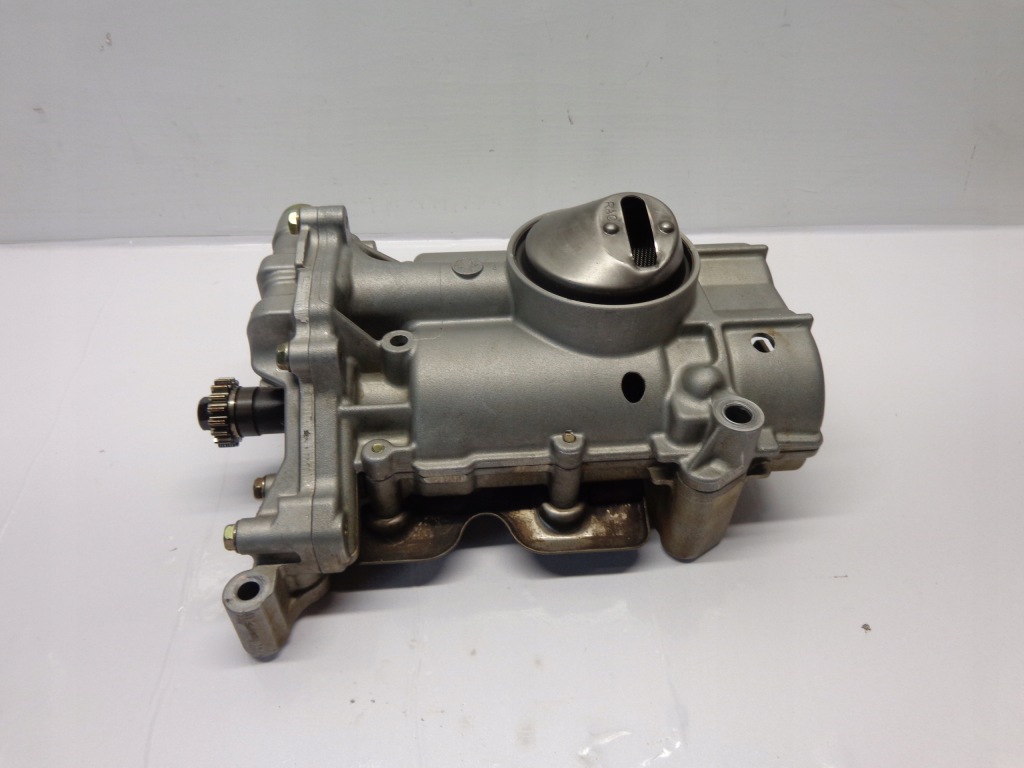 фото №1, Honda accord 7 vii 2.0 16v v-tec насос оливи