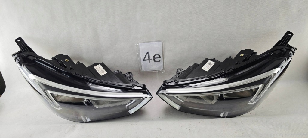 Opel crossland x фара led левая правый  комплект фара 13467968 13467967 Киев