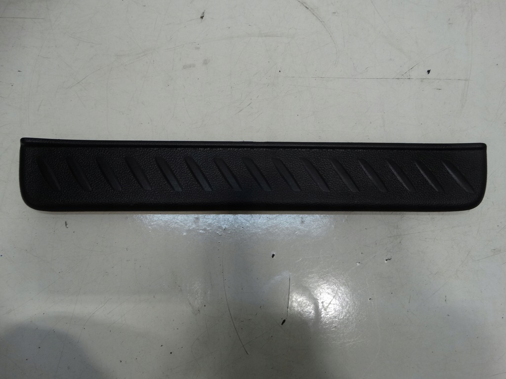 фото №1, Молдинг поріг зовнішня лівий задня kia carens iv 85878-a4000