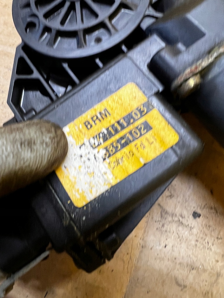 фото №6, Механізм підйомник скло задня лівий porsche carrera 911 996 cabrio 2000r