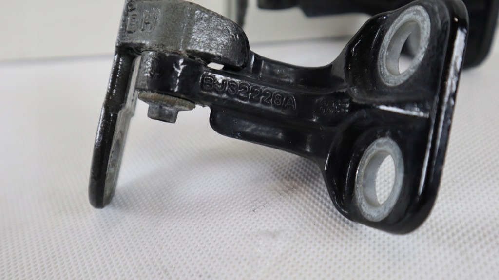 фото №3, Land rover discovery sport l550 петли дверь правых задняя 1ag