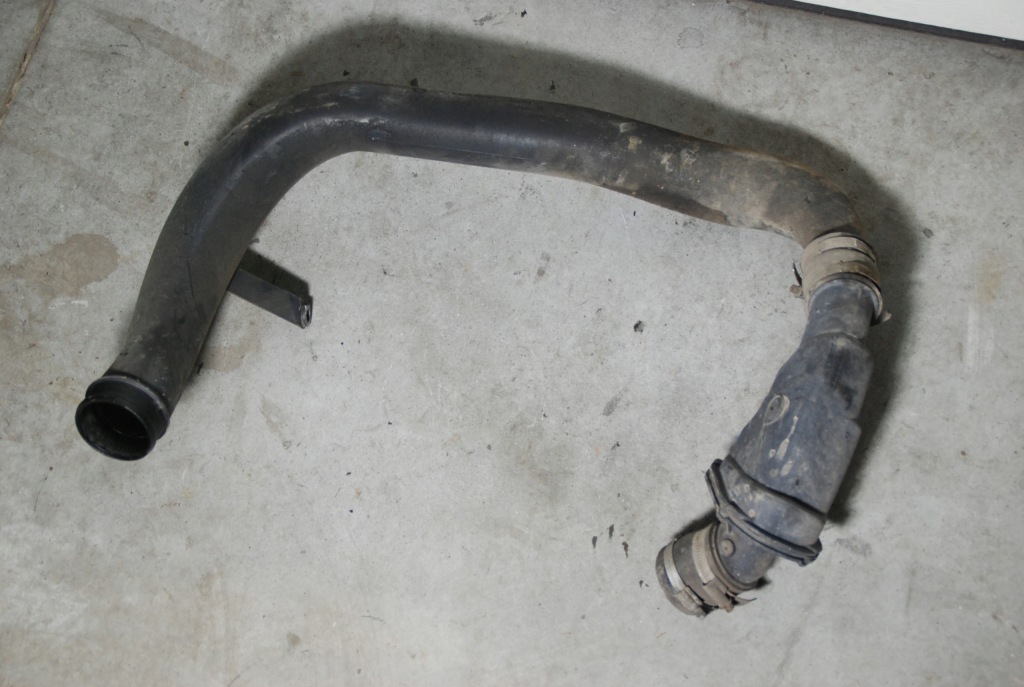 фото №5, Volvo s80 2 ii v70 iii 06- 2.4 d5 труба повітрозабірник резонатор 30778734