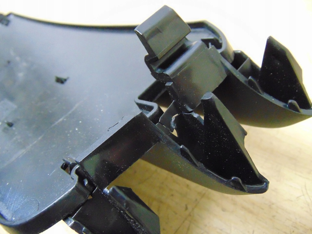 фото №13, Решётка w бампер правая перед audi a6 c6 4f0807682p