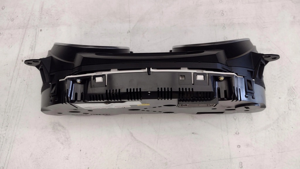 фото №8, Audi a5 8t tfsi счетчик приборная панель usa mph 8t0920950e