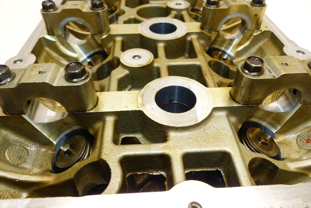 Jeep patriot compass dodge journey 2.4i edg ed3 головка цилиндров + клапаны Цена