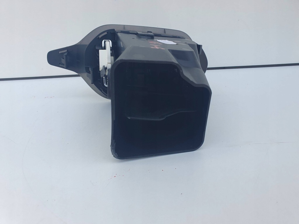 фото №6, Jeep renegade боковая решётка обдув панели приборной панели перед