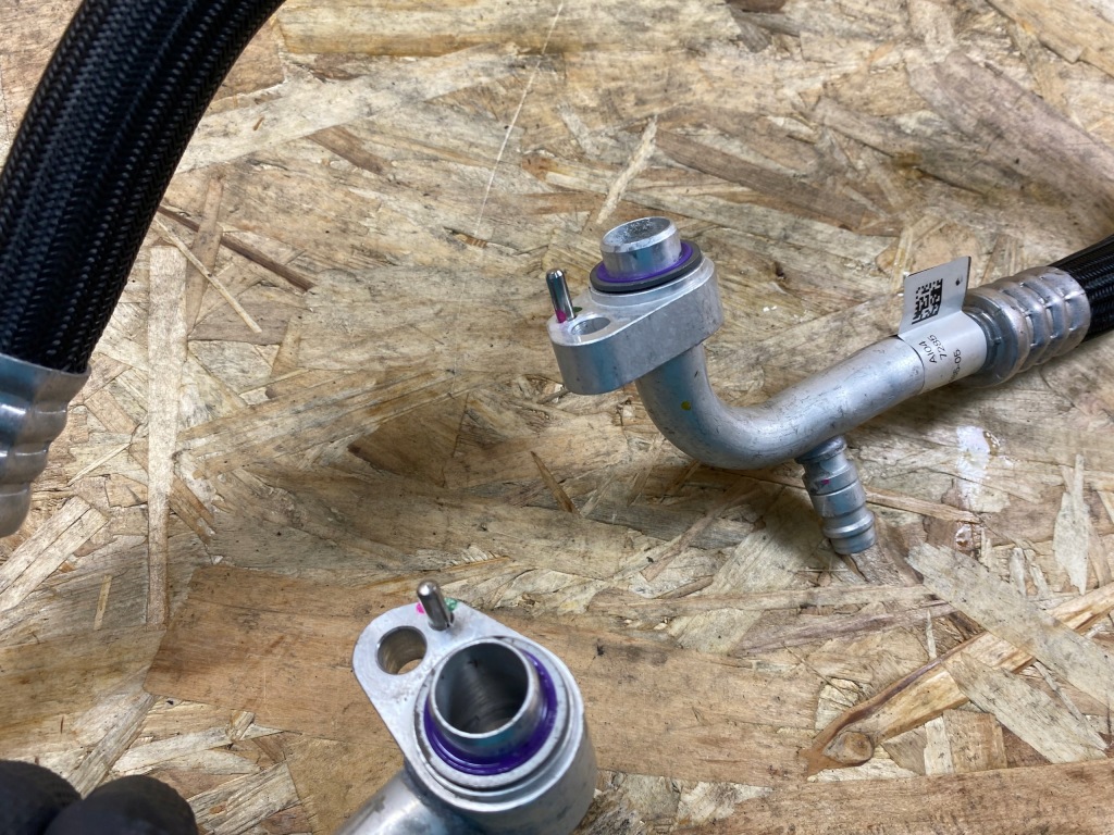 фото №7, Wąż шланг кондиціонера bmw x5 g05 x6 g06 9354570