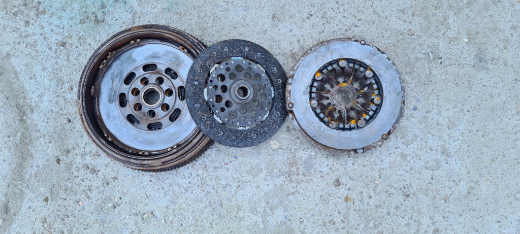 фото №1, Зчеплення колесо двомасовий primastar avantime espace trafic 2.5 dci 2.2 dci