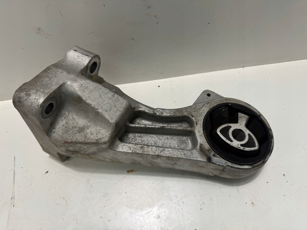 фото №1, Подушка кронштейн двигуна renault master iii renault master iv 112214498r rwd