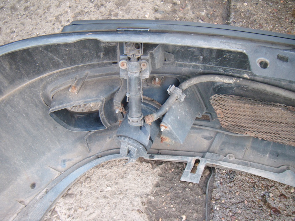 фото №10, Alfa romeo 156 crosswagon q4 o3-07 бампер перед ze spryskami