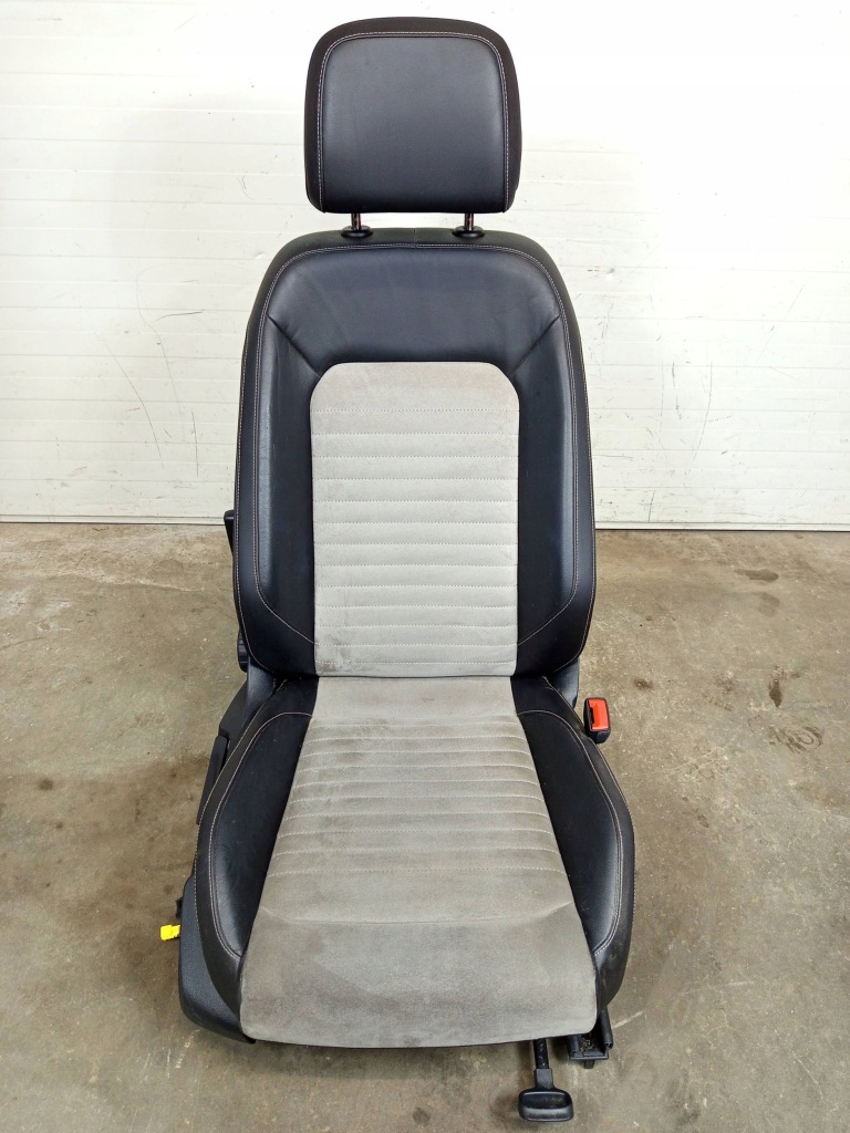 фото №9, Сидіння салон заднє сидіння напівшкіра vw passat b8 kombi підігрів масаж europa