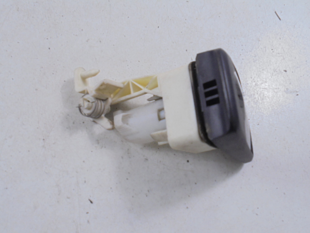 фото №8, Peugeot 306 вкладка замка 97-01 5d ph2