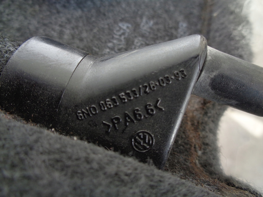 фото №13, Полка задняя задняя vw polo iii 3d 94-01r. 6n0867767