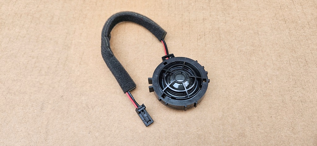 фото №1, Audi r8 4s динамик bang&olufsen b&o 4s0035397