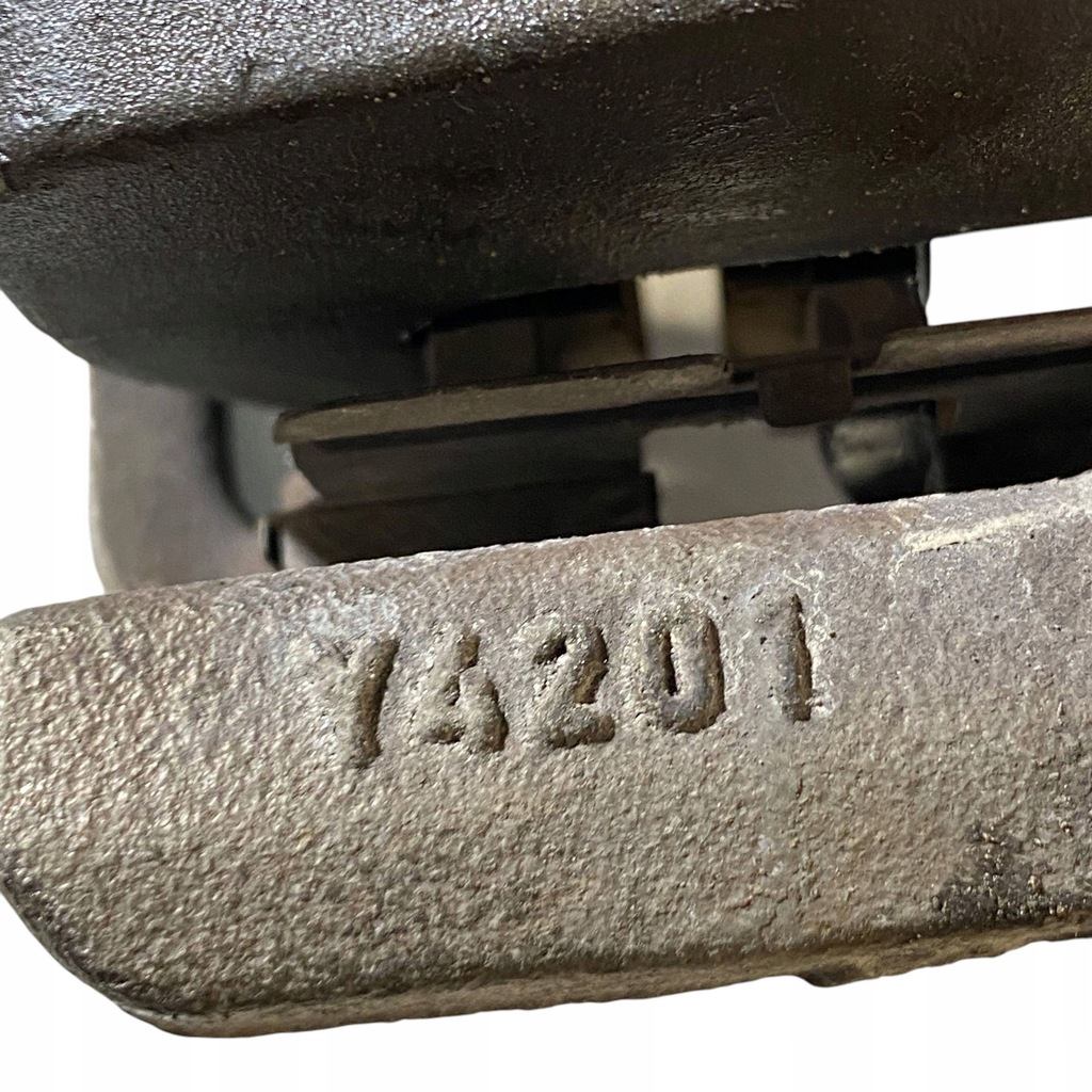 фото №9, Dodge charger 2017 суппорты