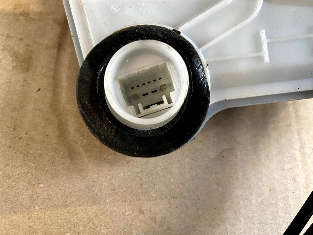 фото №6, Замок дверь правый перед трос замка тяга toyota hilux viii 15-