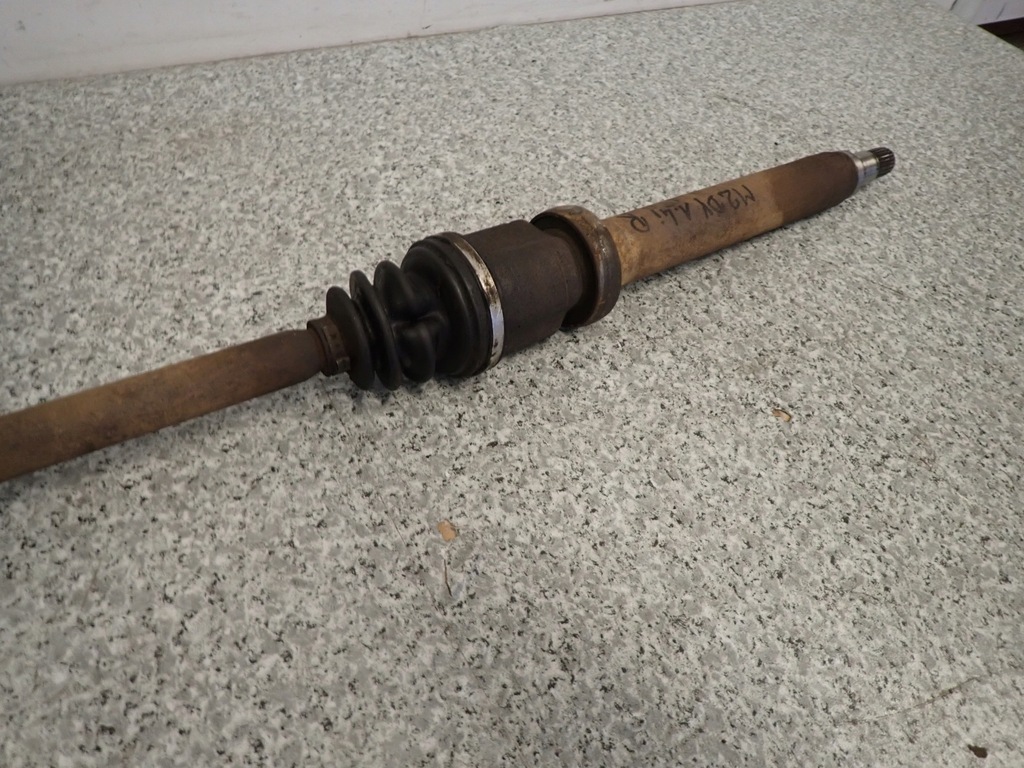 фото №5, Mazda 2 mazda2 02- dy 1.4i привідний вал права довга з підпора