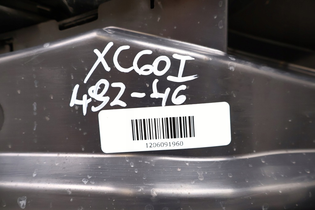 фото №12, Volvo xc60 i lift r-design бампер перед 492-46 31383105