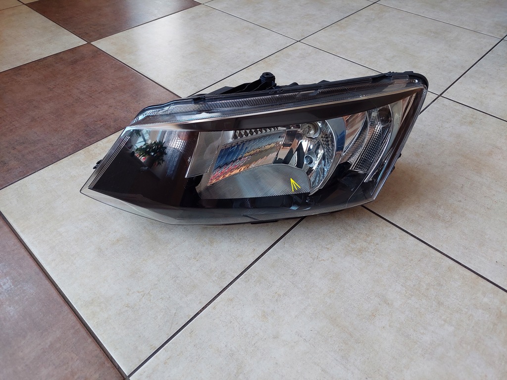 фото №1, Левая лампа - обычная - skoda fabia iii - 6v1